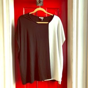 Vince Camuto Asymmetrical Black And White Top